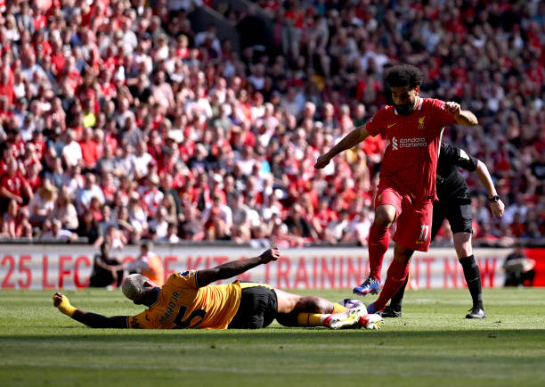 水晶宫对埃 水晶宫对埃