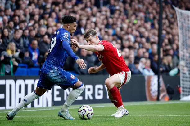 为何备受追 为何备受追