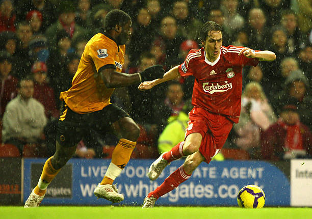 将前锋亚历 将前锋亚历